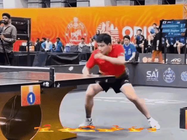 梁甜甜拿下决胜局！
经典画面
值得永远流传！
只要有乒乓球
就忘不了这一幕！
想