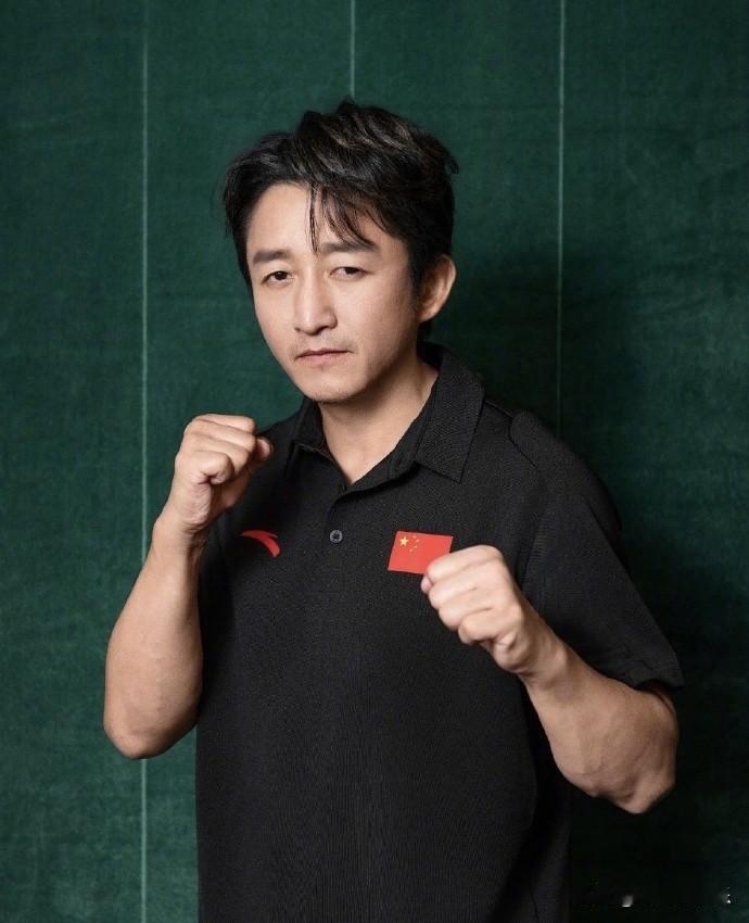 邹市明，冉莹颖，罗正
闫学晶，董子健，刘昊然
程潇，韩栋，岳云鹏
明星镜头前哭穷