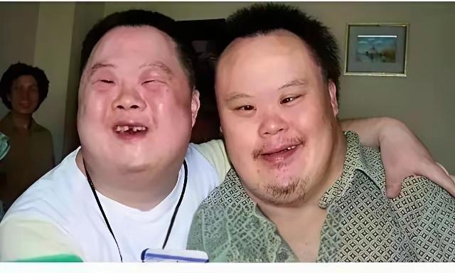 歪歪先生，可怜的孩子啊，小时候，父母要你读书，你去逮鸡，父母要你上学，你去拉稀，