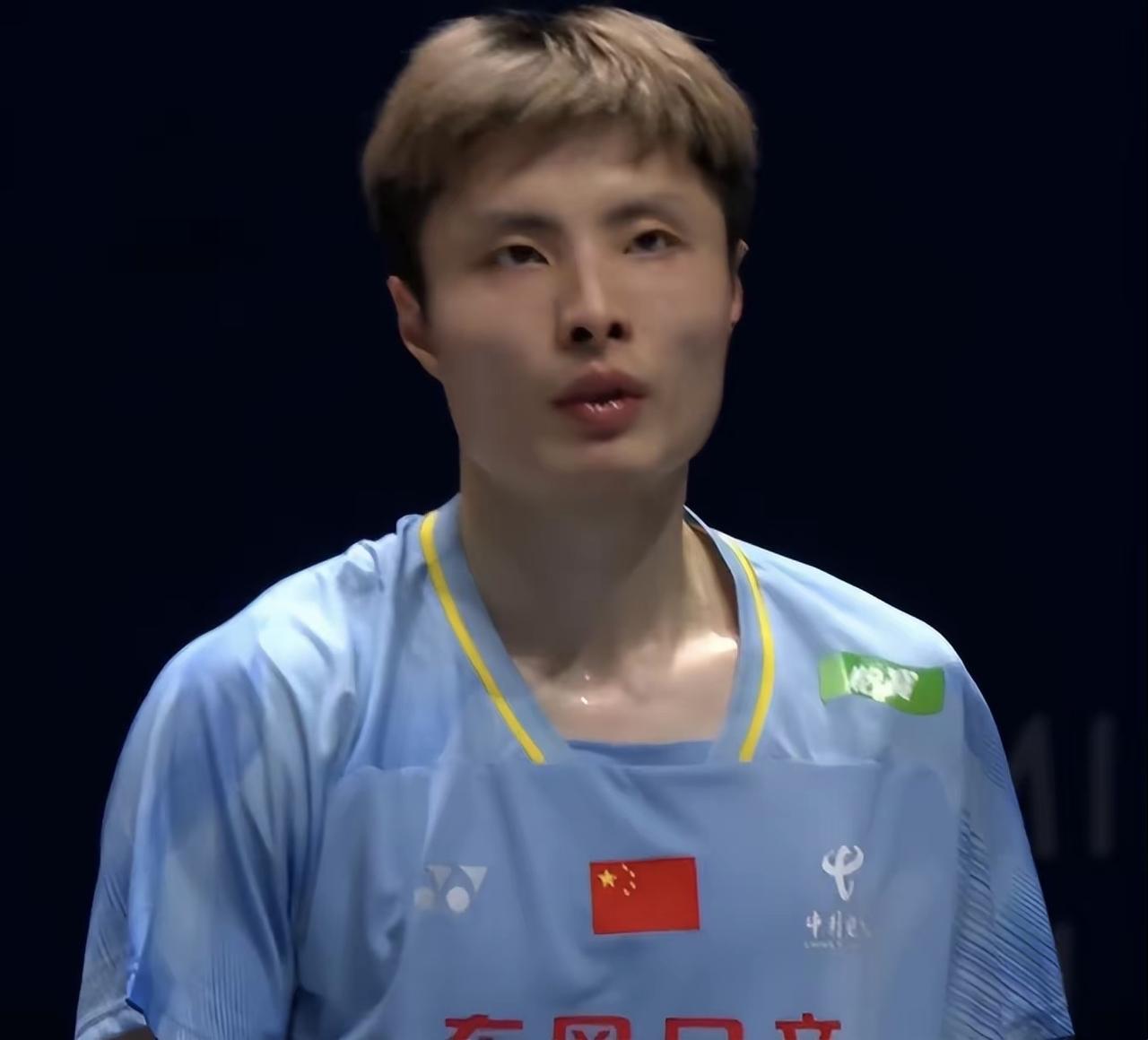 石宇奇去年拿下全英和世锦赛两个重要冠军，两次夺冠的历程却不尽相同，全英是纯靠个人