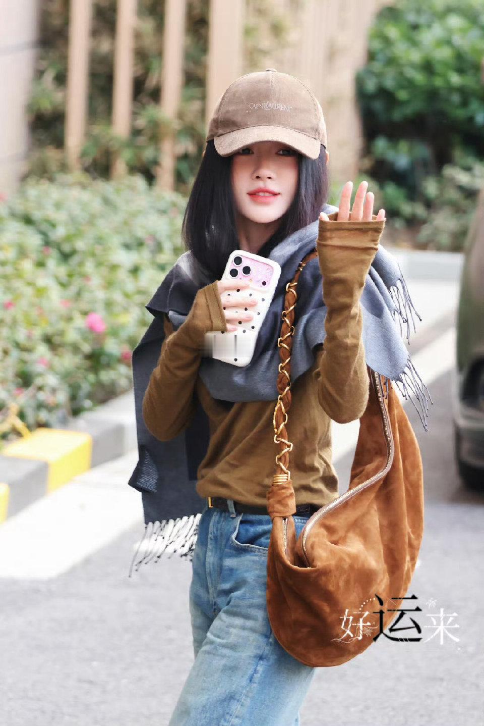 jjy鞠婧祎露芜衣 jjy鞠婧祎月鳞绮纪＂少年存在春风里，而我陷入梦境沉眠期待少