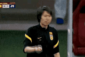 #国足vs沙特#真不能半场开香槟……铁子这两场不得偷着乐呢[允悲]
