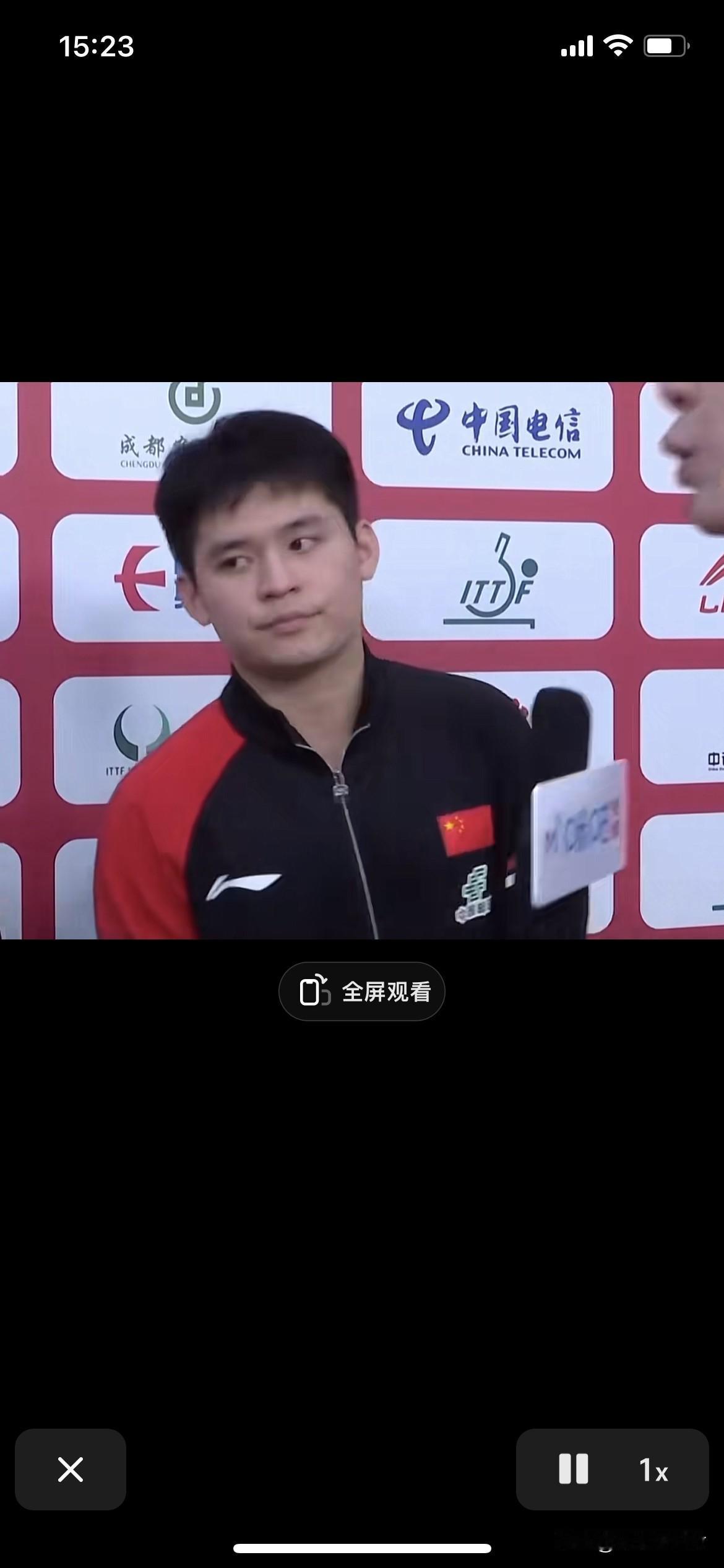 林诗栋明天继续加油！打的很好。
林诗栋赛后采访称对林兆恒比较熟悉。赛前准备充分。