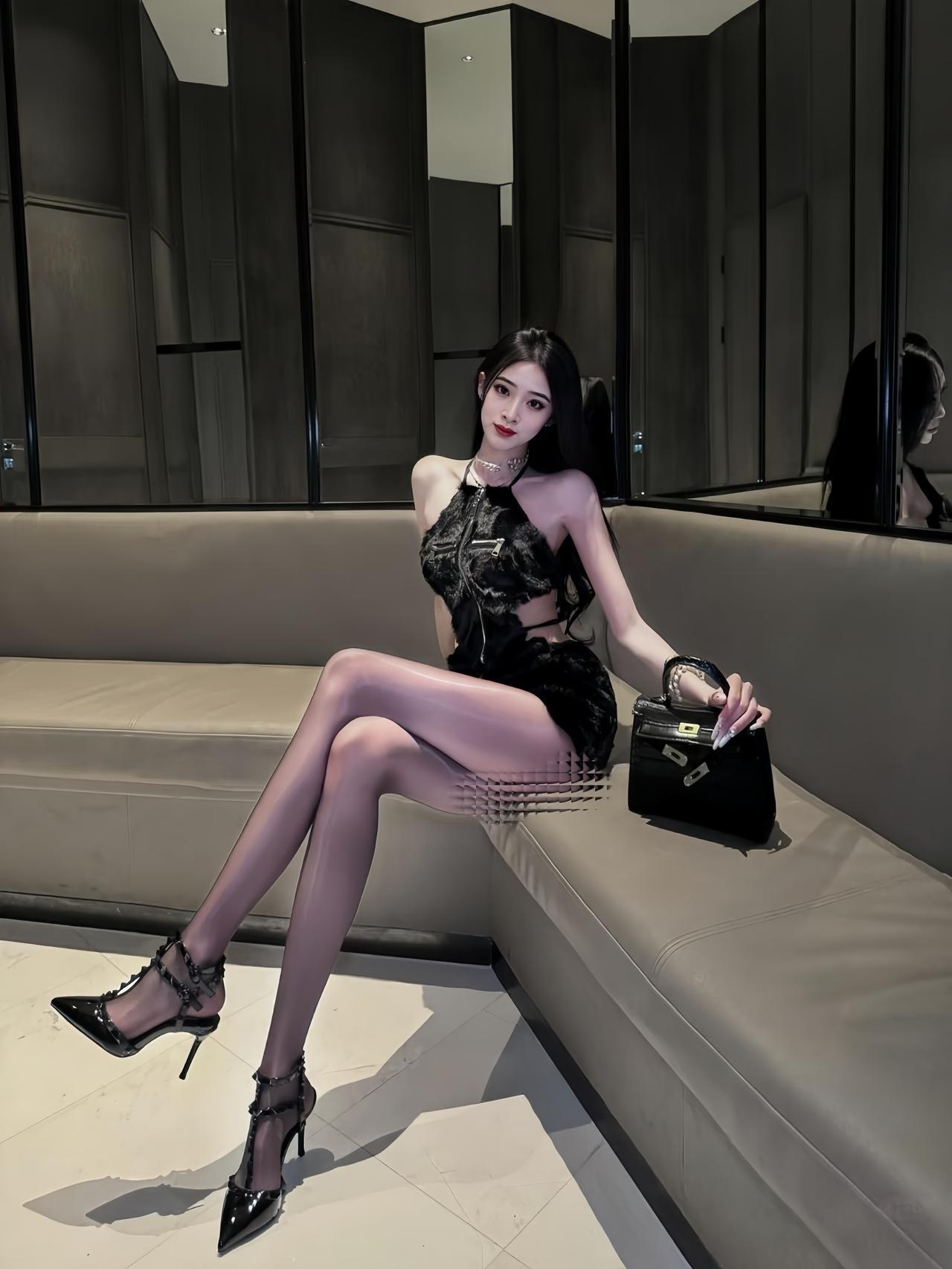 你见过最性感的女生有多性感性感极品美女 性感女性穿着 超级迷人美女