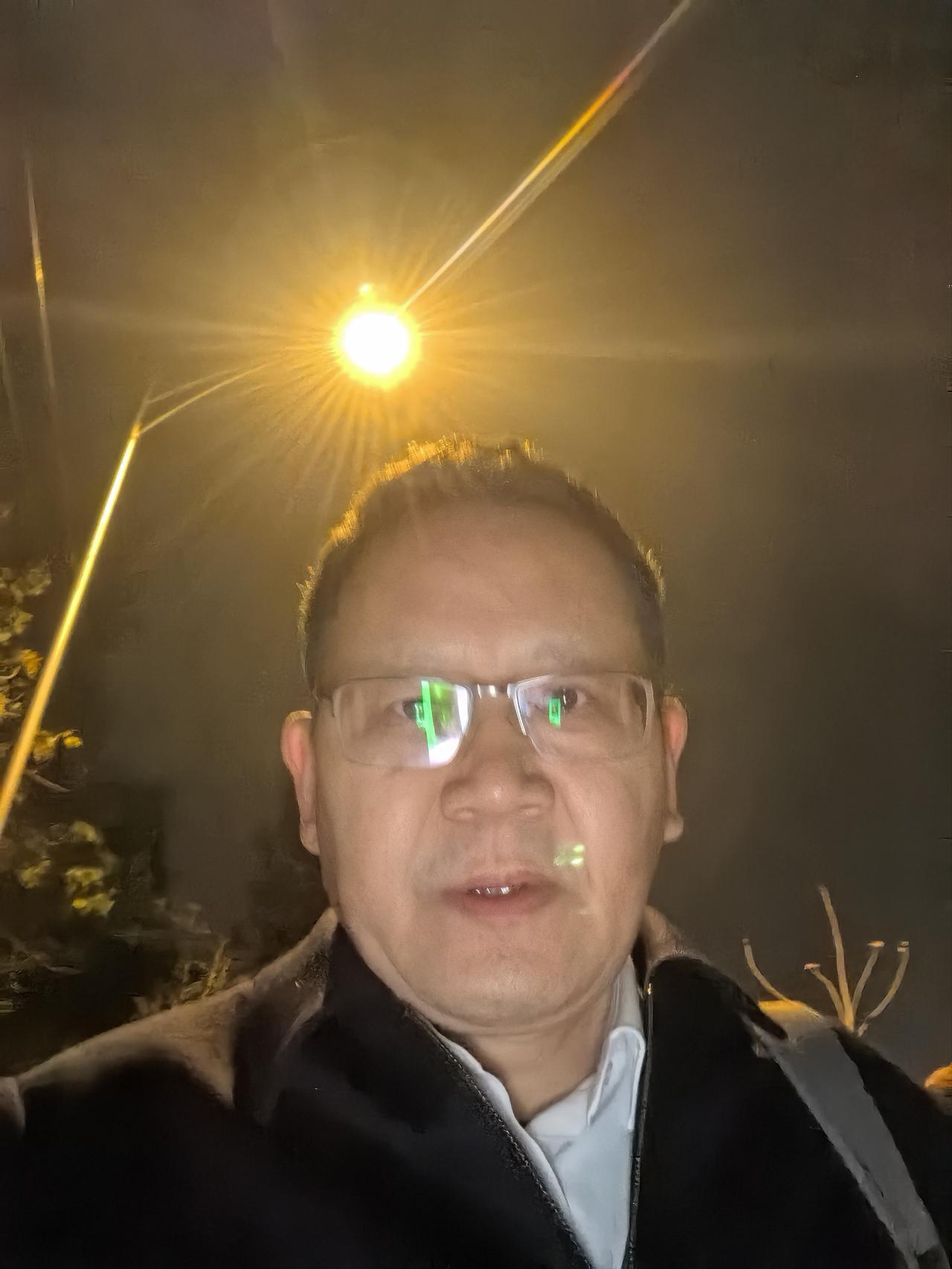 7个多小时，从中午2点半到现在。就是为了把这个长期作恶的犯罪团伙抓进去，为民除害