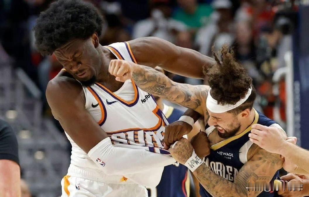 力度如何？罚单出来了！

今天，NBA官方宣布，对昨天太阳队和鹈鹕队赛场的斗殴行