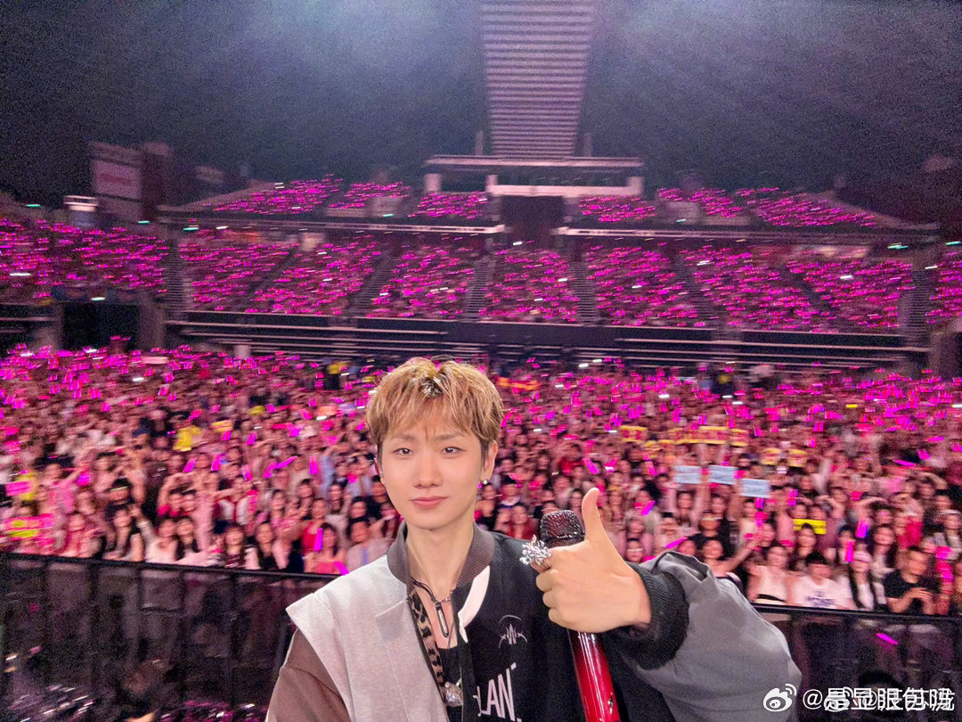 汪苏泷世巡31天三大洲11场汪苏泷刷新华语歌手跨洲际巡演纪录31天横跨三大洲，5