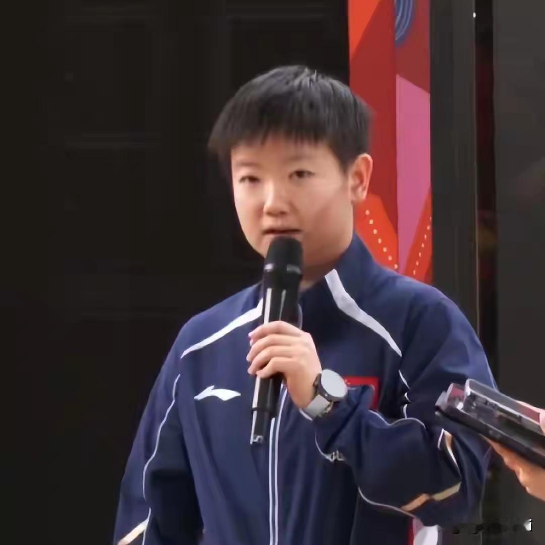 WTT新加坡大满贯正在进行，孙颖莎说，我非常感谢大家来到新加坡，来为我加油。希望