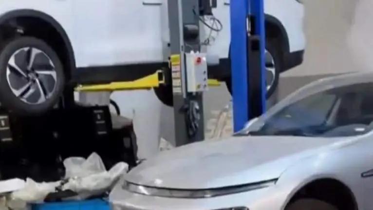 新能源车“锁死”维修链合理吗 新能源车“锁死”维修链这事，我觉得挺不合理的。很多