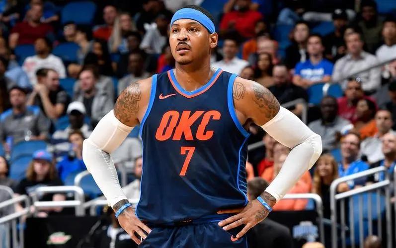 数据与荣誉：得分手的天花板
生涯总得分 28289分，曾高居NBA历史第9位，是