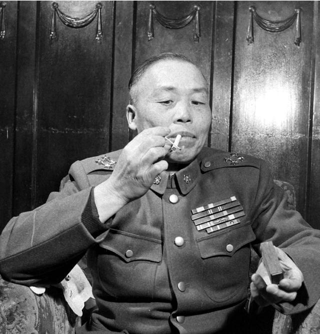 1949年1月，李宗仁以代总统的身份上台，为了缓和国内矛盾，他特别下令释放张学良