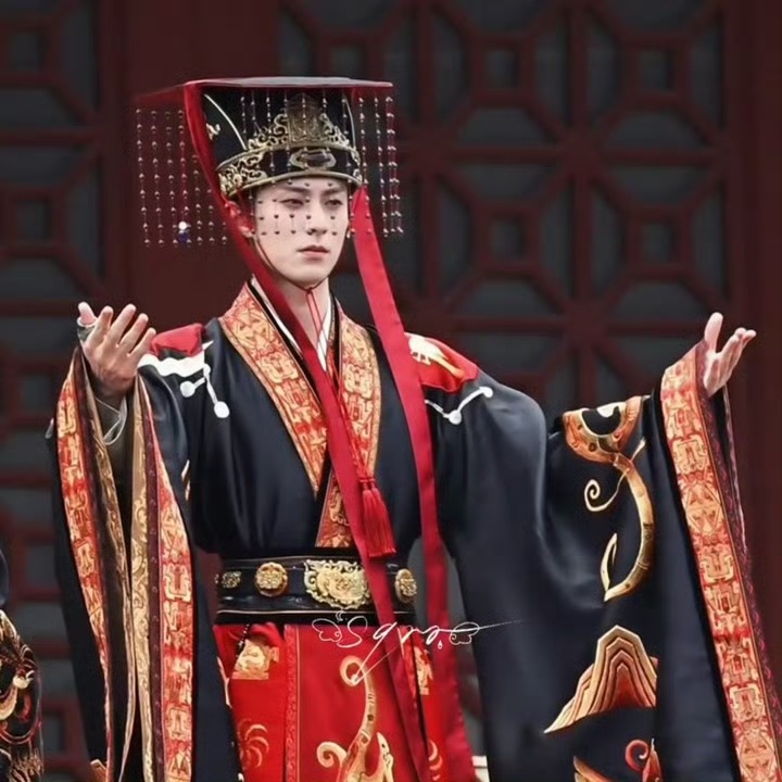 王鹤棣谢景行少年帝王的适配度 王鹤棣谢景行少年帝王的适配度满分💯