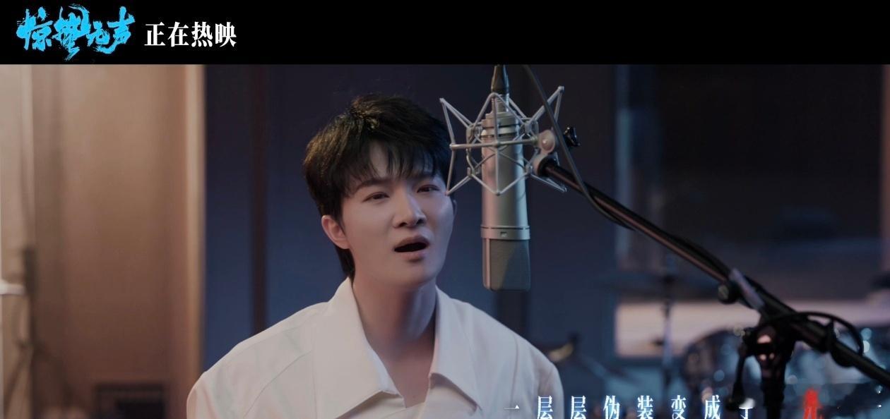 谁懂易烊千玺最后一个背影的力量 这个背影刻在我心里了🌌，没有华丽镜头，只有默默