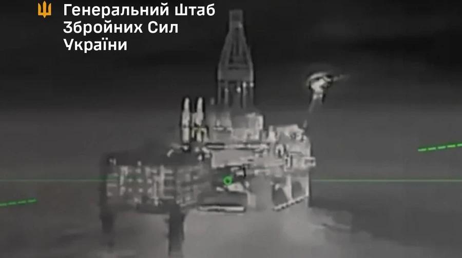 乌克兰这回可是真没客气，专挑命门下狠手！
乌方特种部队居然摸到了里海，一口气把俄