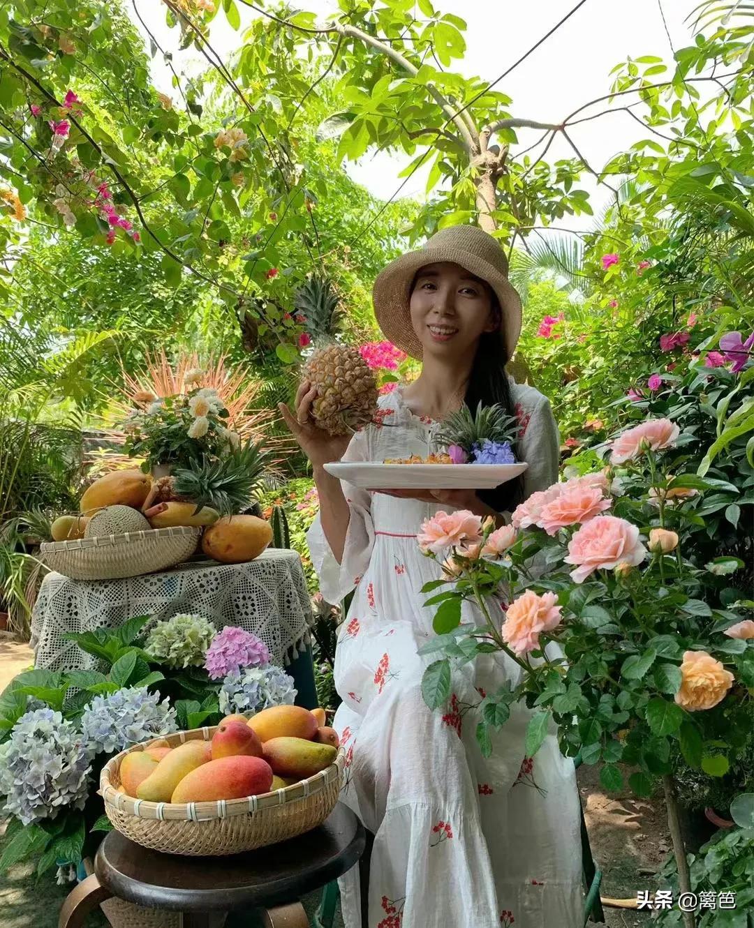 树上熟手撕凤梨你吃过吗，甜到心坎里的那种哦😄😄吃得让你停不下来的感觉[捂脸]