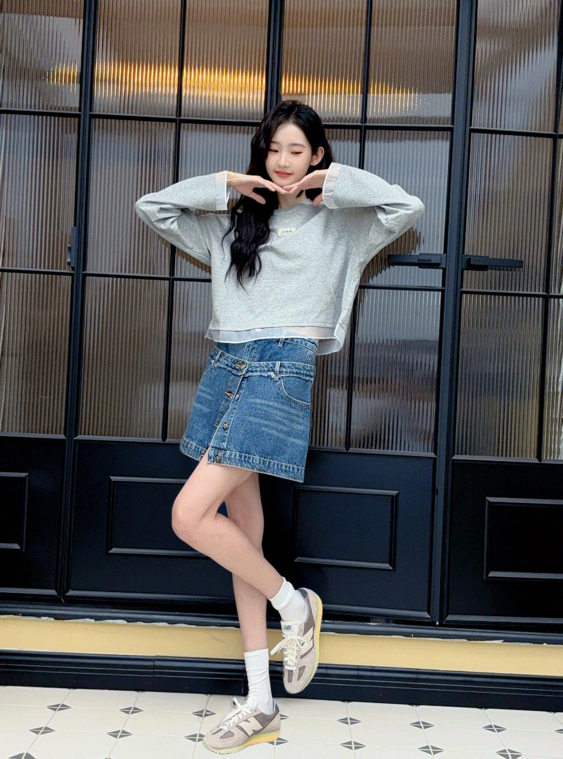 张艺凡💙 ​​​