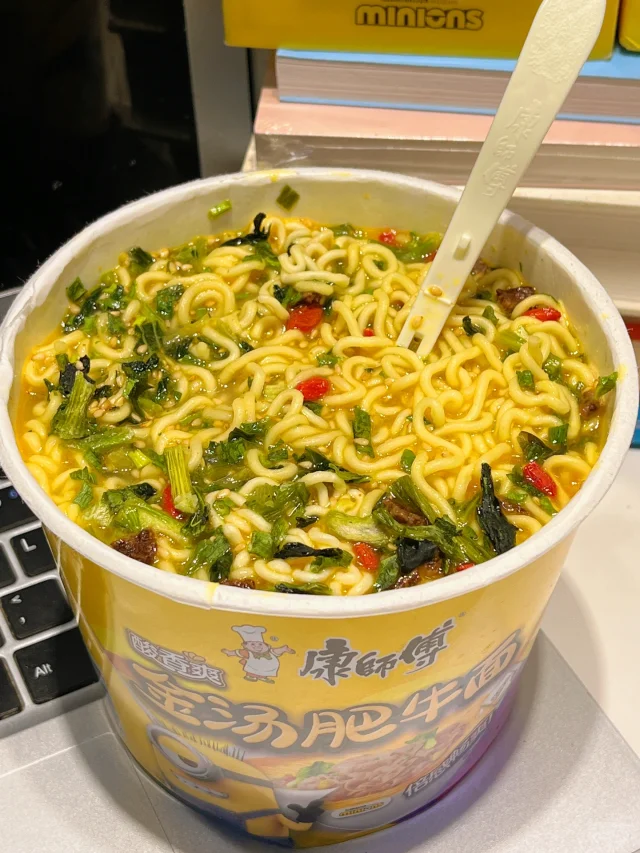 小黄人…我要曝光你！！！！