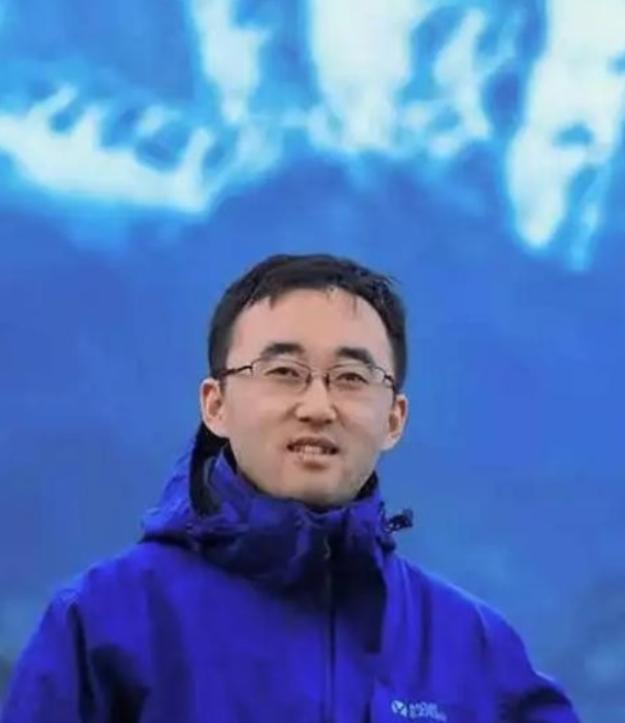 “中国就该被日本多占领几年！““郑州暴雨是报应！“说出这两句丧尽天良的话的，居然