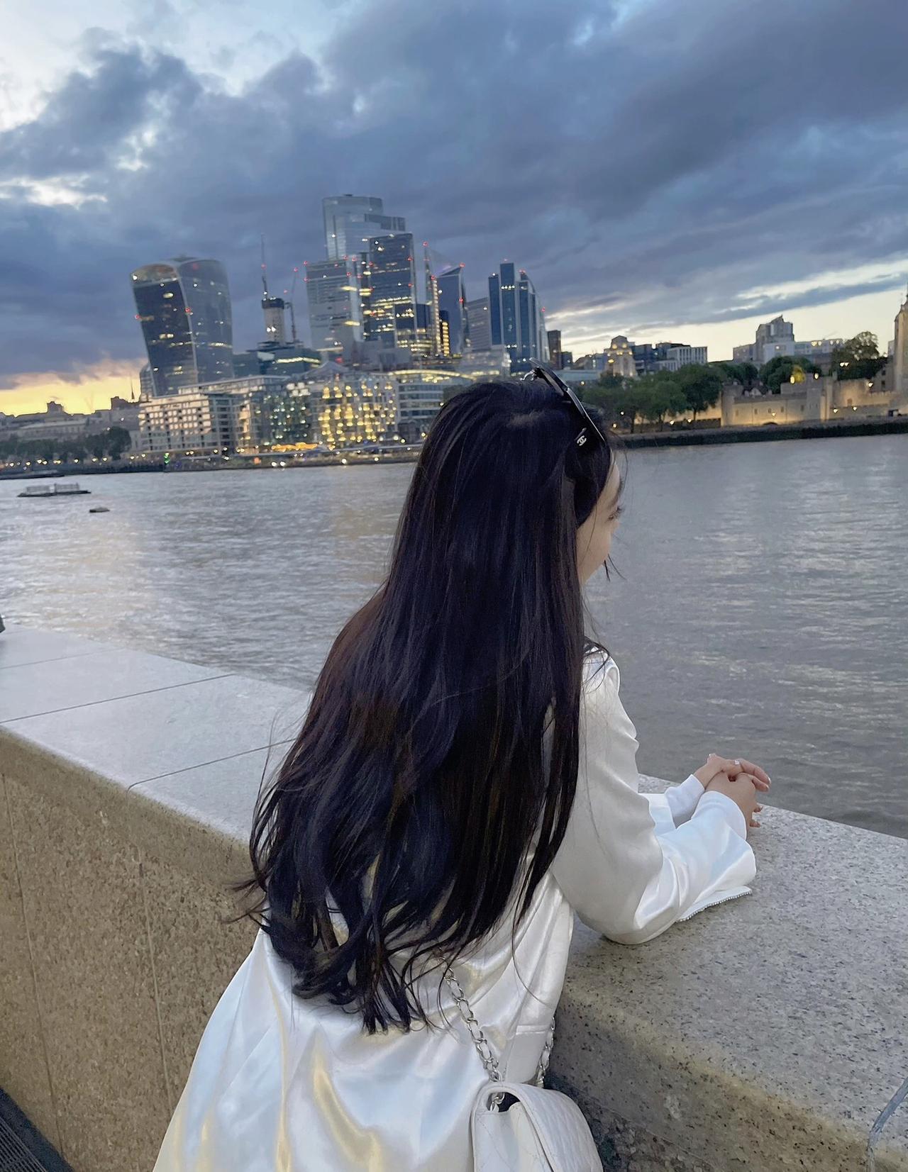 守内心的银河～上热门 海边拍照  穿搭 美女