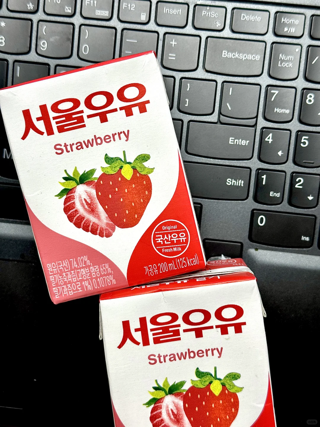 朋友去韩国留学！强烈安利给我的草莓🍓奶🥛