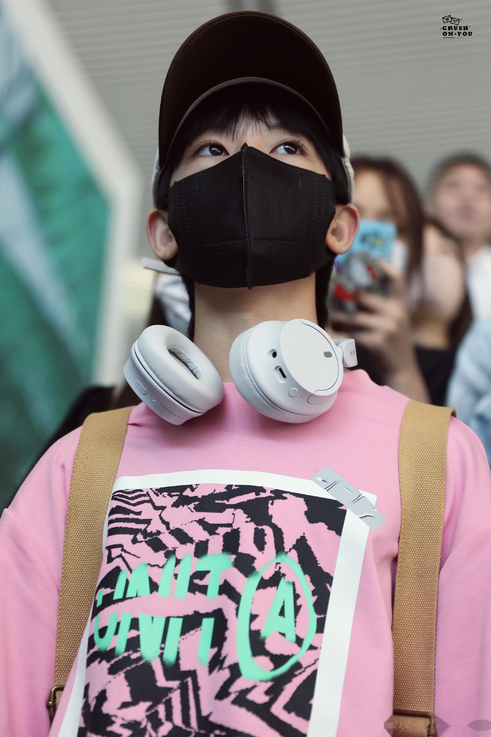 #杨博文YBW[超话]#🦙#杨博文 王牌主舞#  🦙  #杨博文最强主舞# 