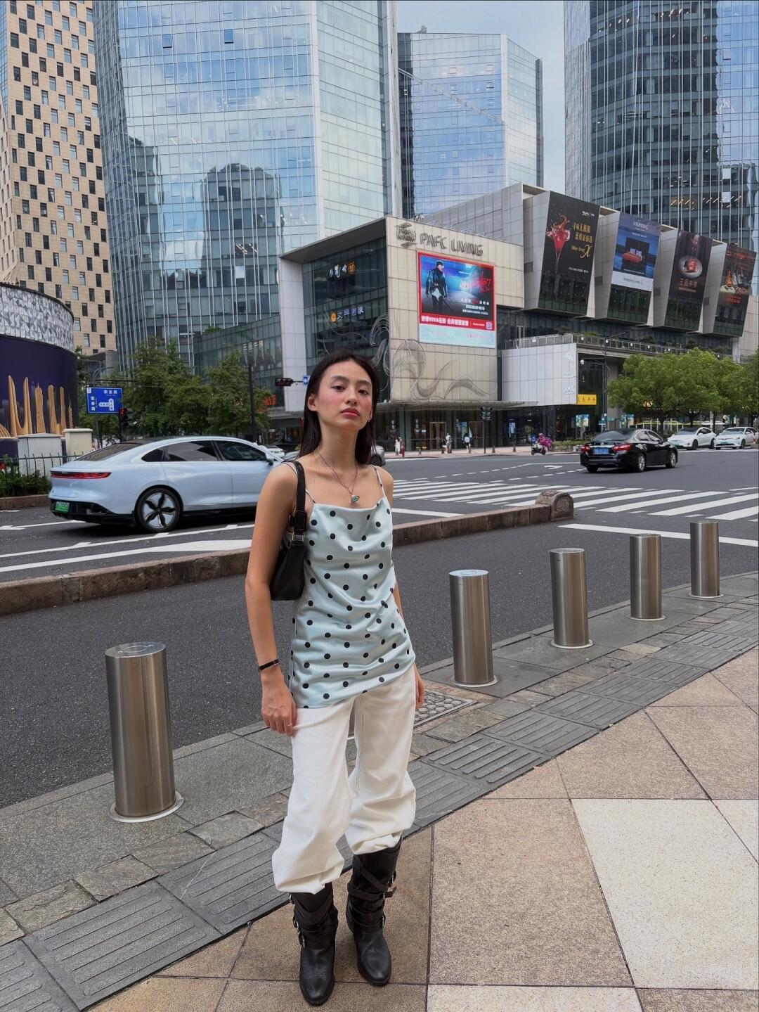 拍玩玩也有13张哈哈哈🤣