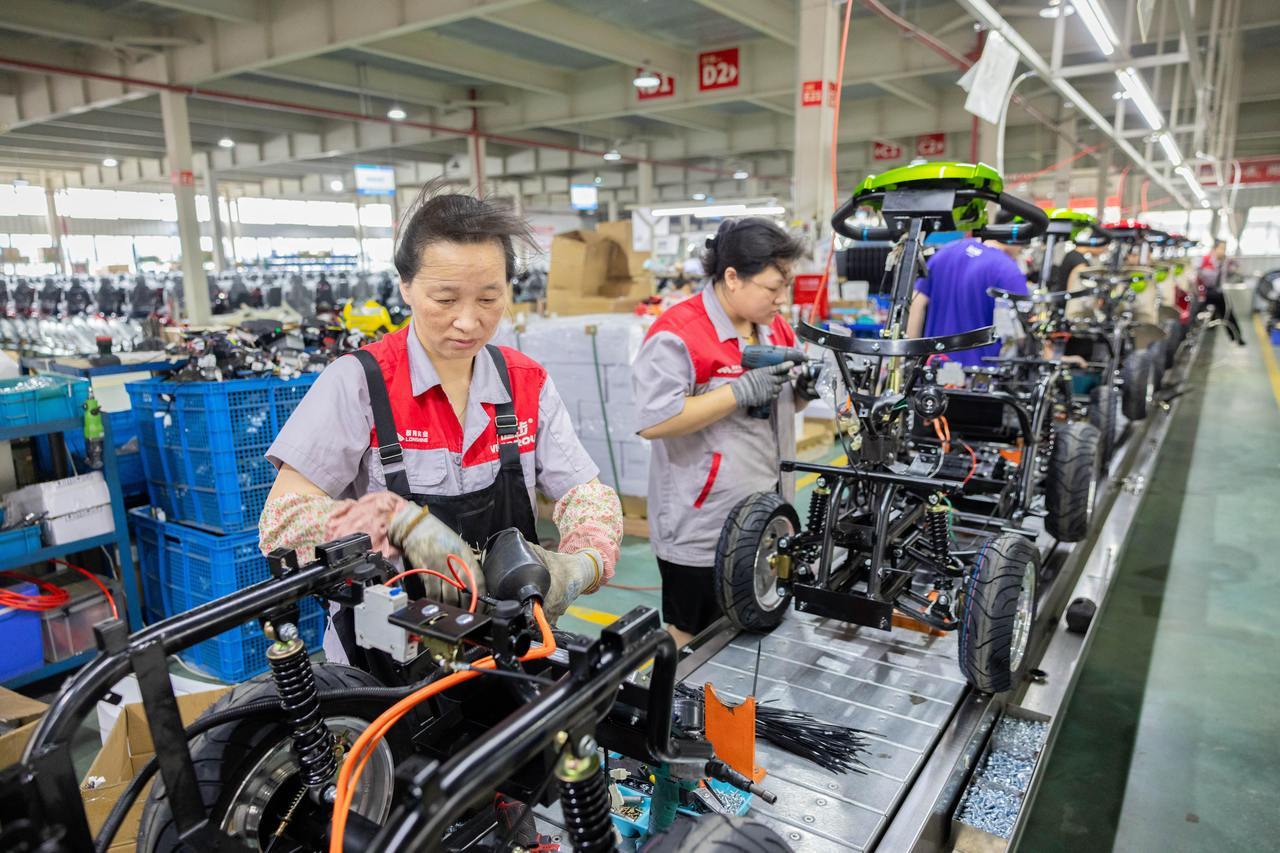糯叽叽带你看台州民营经济有多硬核和糯叽叽一起解码台州民企的超能力很难得看到用趣味
