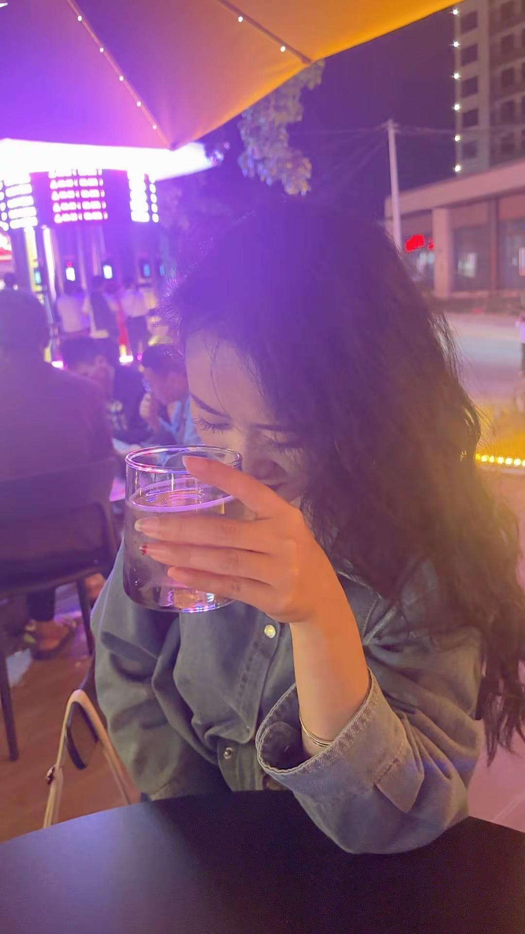 或许你也有苦衷 也或许是我太普通