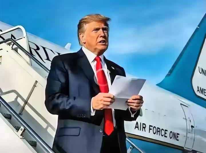 美国传来新消息！
4月15日，美国媒体突然爆出大新闻，说美国和伊朗已经谈好了，要