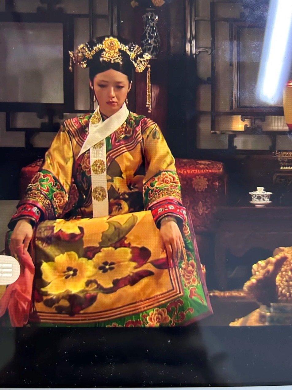 华妃不愧是将门之女怎么这样坐啊哈哈哈哈哈哈哈 