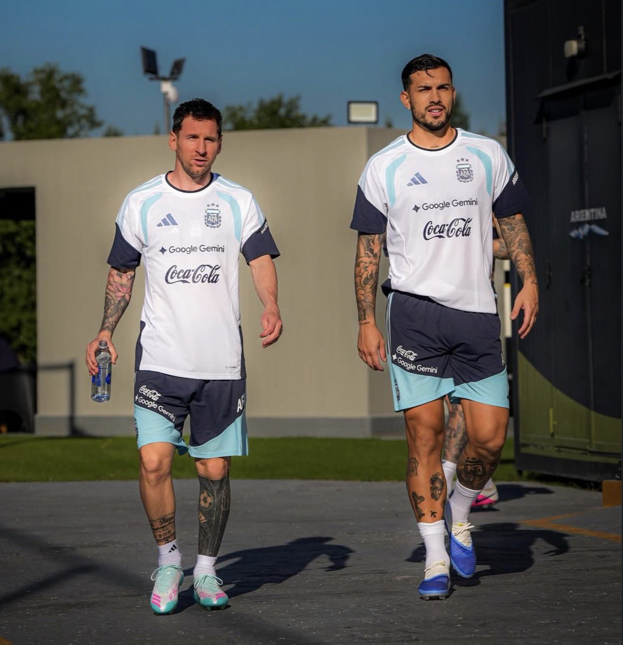 【今日训练】🔥回归国家队，开始训练！⚽备战友谊赛阿根廷vs毛里塔尼亚梅西阿根廷