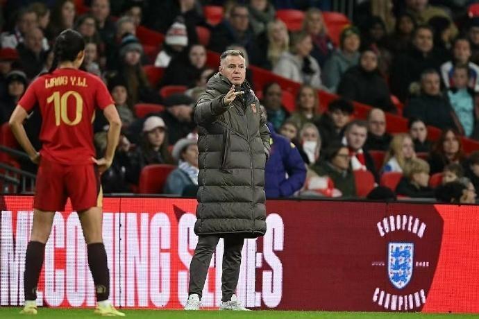 中国女足主帅米利西奇下课常卫魏将执教中国女足直播吧报道称，中国女足主帅米利西奇下