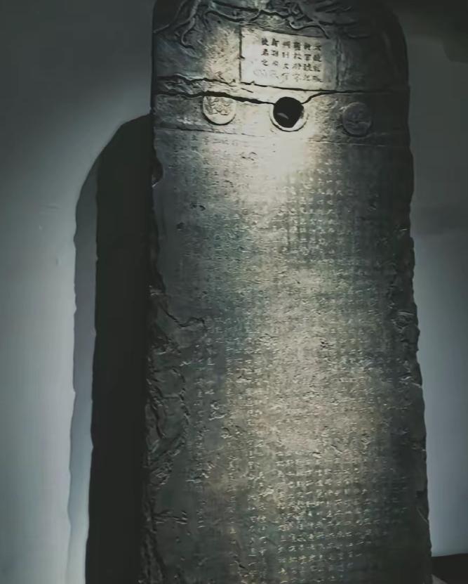 中国外交发话，日本皇室急的坐不住

中国下了6个月最后通牒，要日本还唐鸿胪井碑，