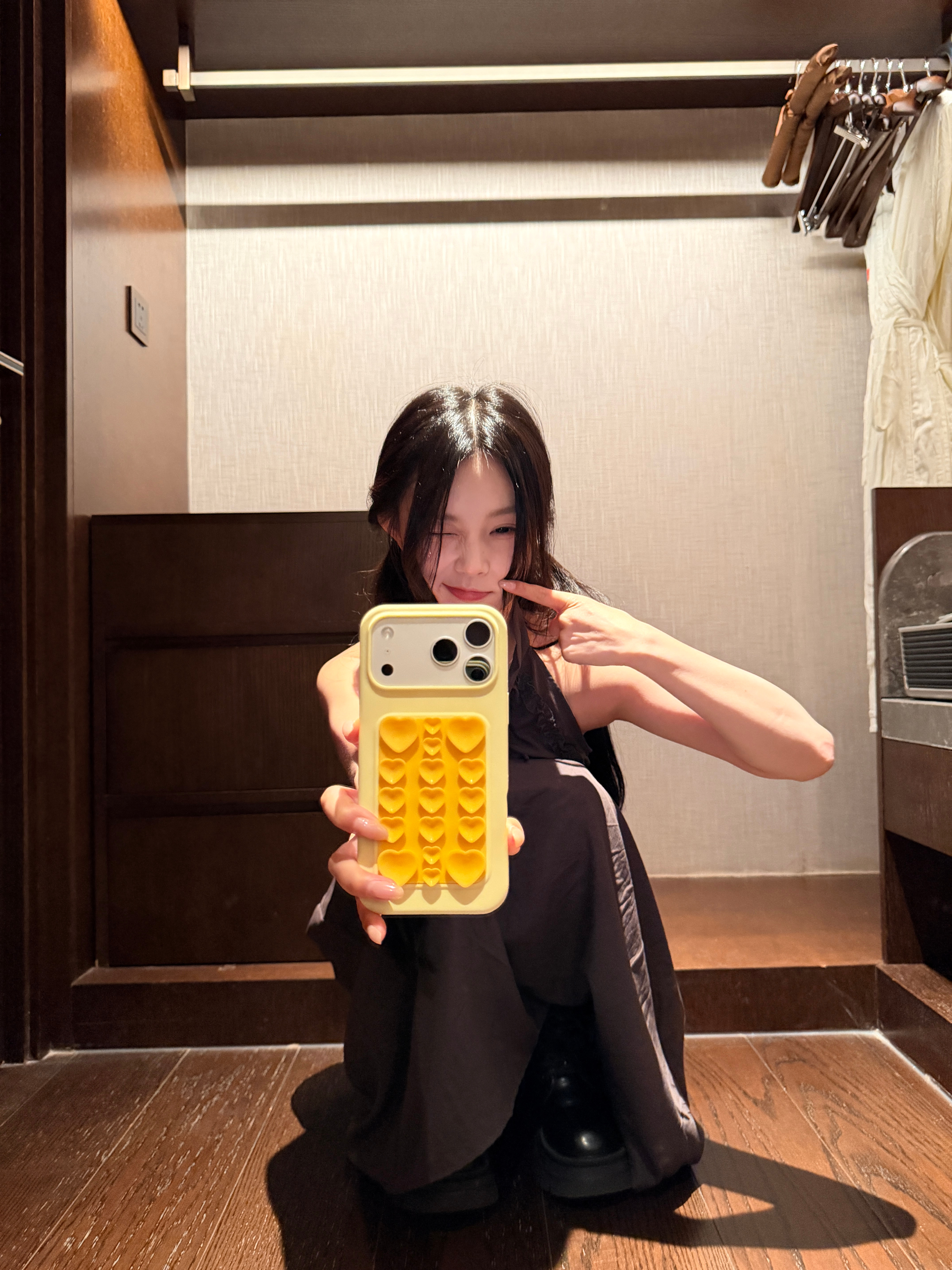 上海雨太大了导致第二场活动直接取消但是不能浪费我的OOTDlive自拍全权奉上 