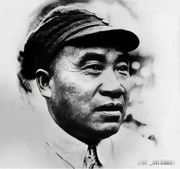 1939年最朴素的一场国宴！朱老总用小米地瓜待客，却震撼了外国名医
 
1939