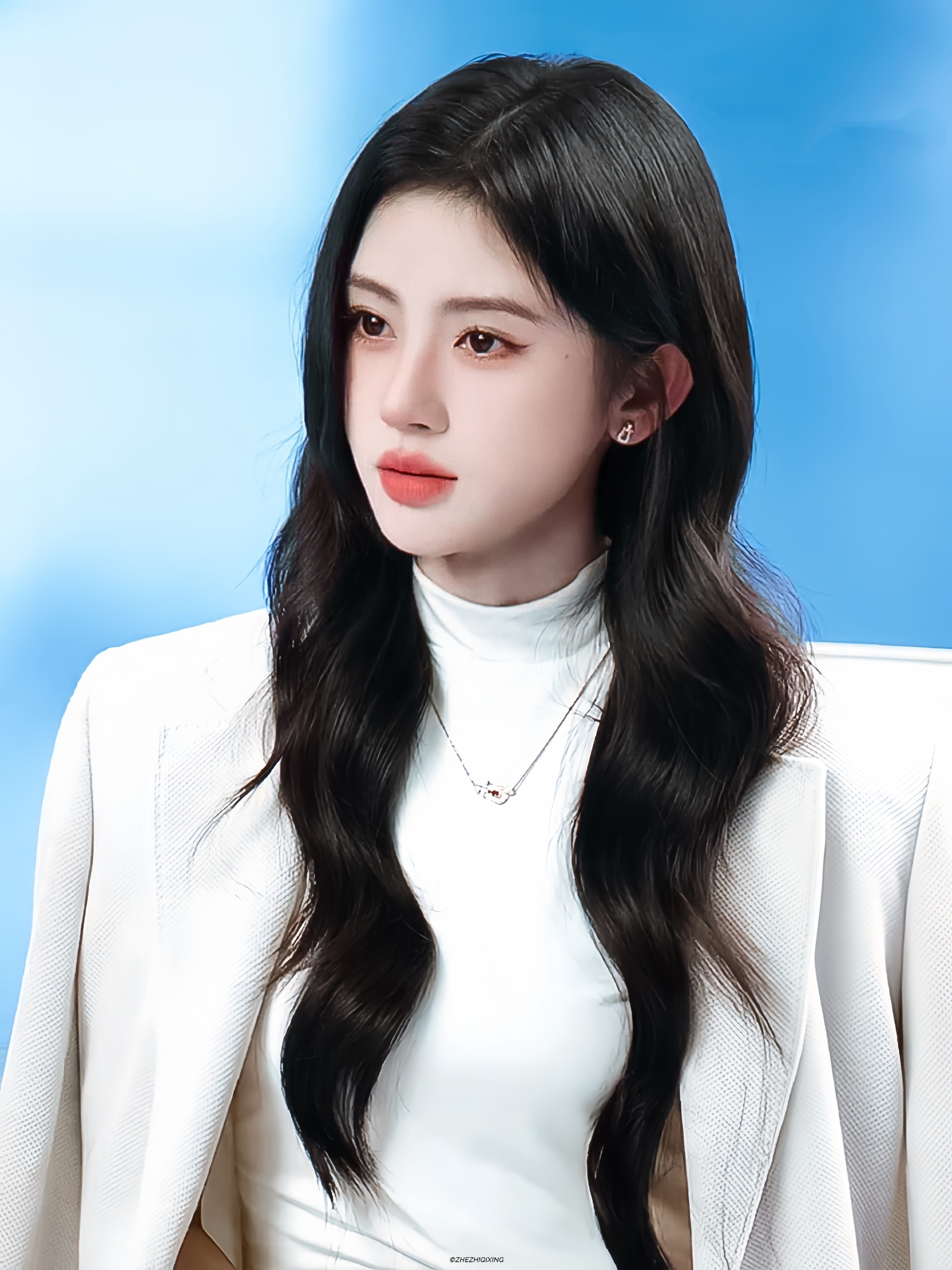 jjy鞠婧祎阿黛 jjy鞠婧祎来战开启蓝牙能连接你的心吗=>0o=.