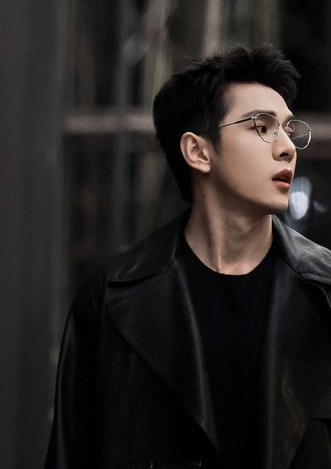 遇到难回答的问题又不说话了不必对一次沉默过度解读，谁都有不知所措的时候，宽容一点