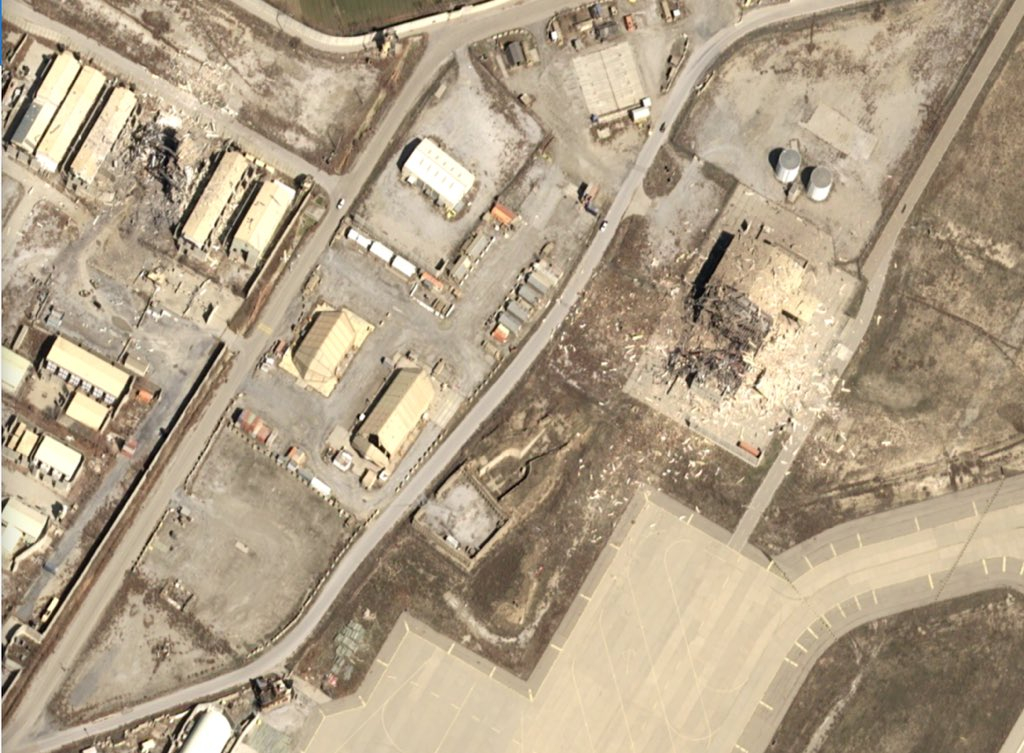 在美伊开片的同时，巴基斯坦和阿富汗也在努力干架巴基斯坦在周日日出时袭击了位于喀布