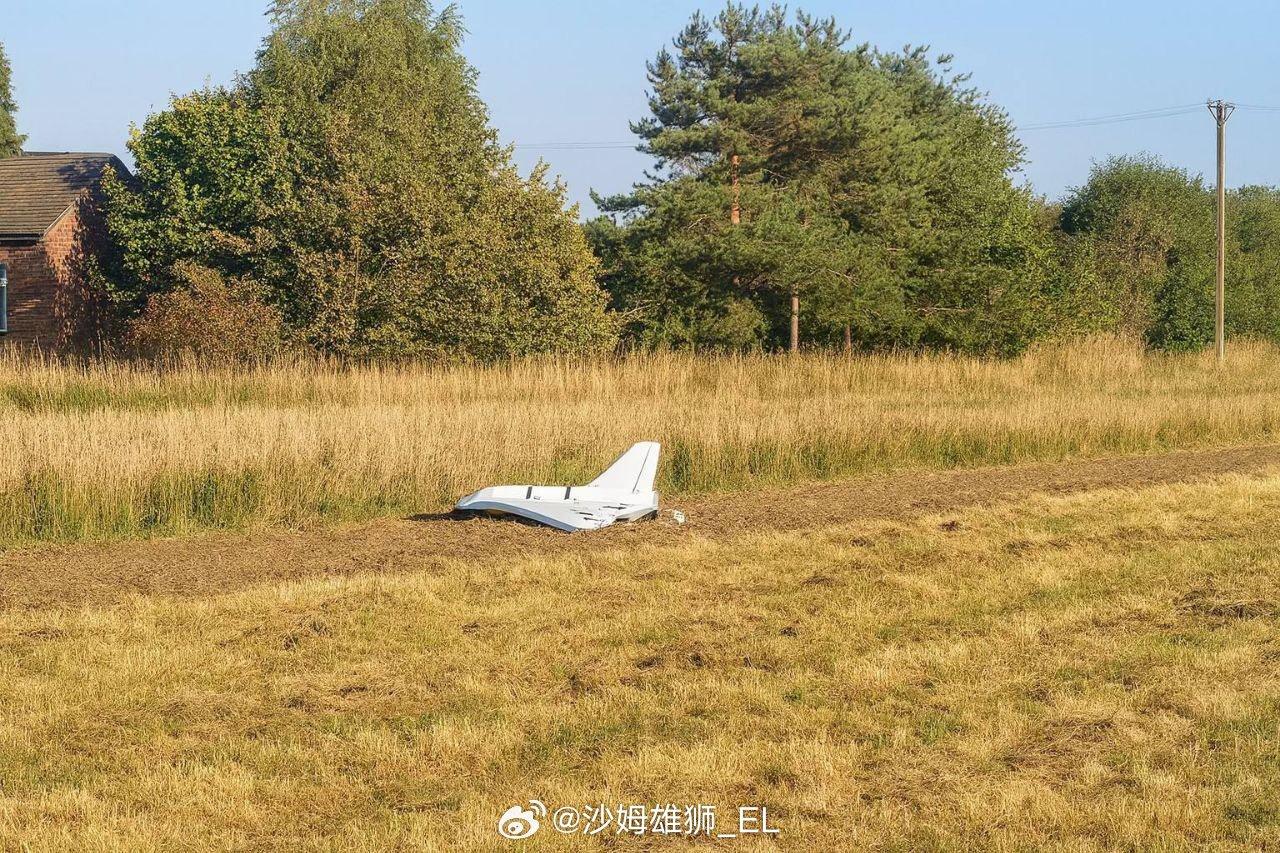 俄罗斯大量无人机深入波兰腹地，有的被北约战斗机击落，欧洲各国纷纷对此回应
图为9