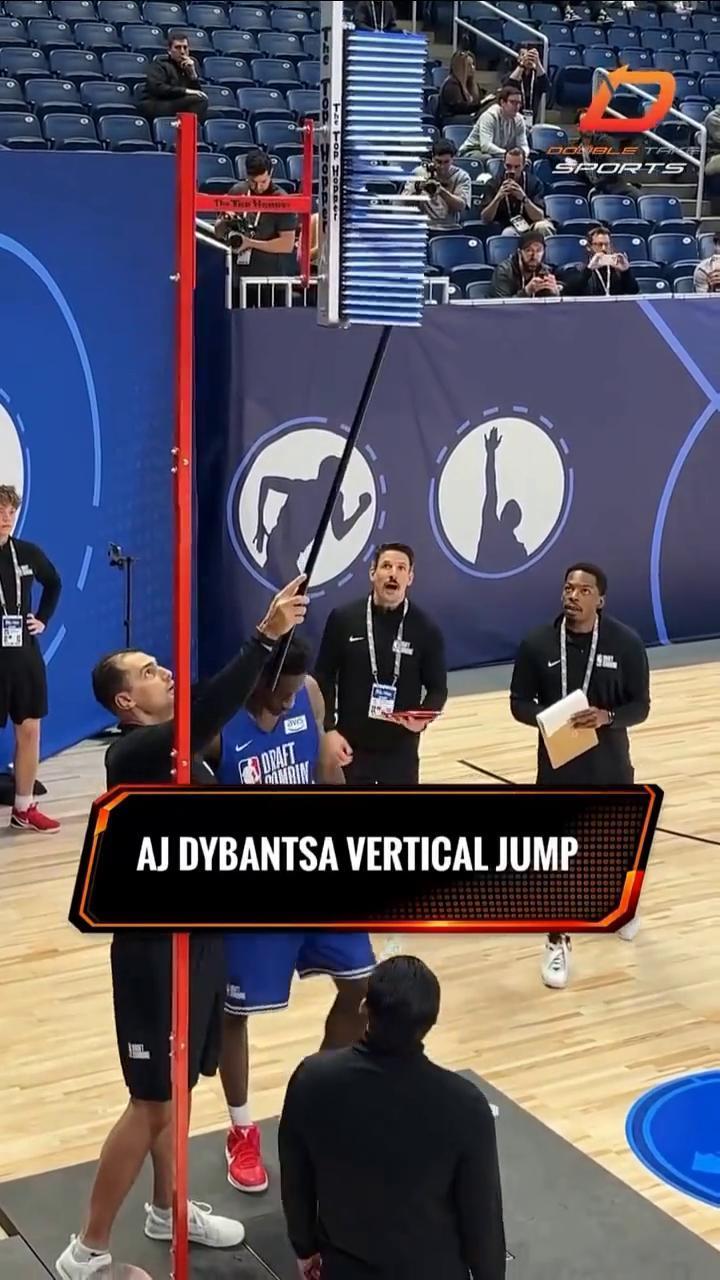 AJ DYBANTSA VERTICAL JUMP。