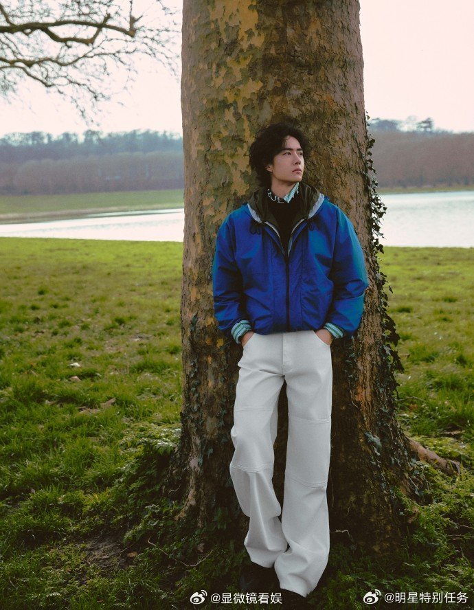 收到王一博来自巴黎的明信片王一博Bolog的法式浪漫 王一博工作室更新巴黎Bo-