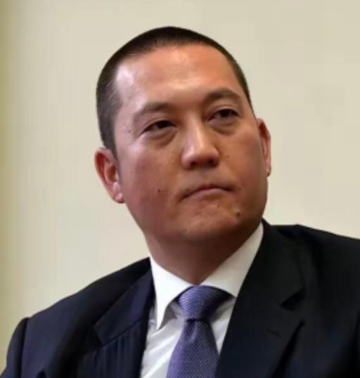 谁能想到，在台湾省桃园市慈湖“悬空”停放了整整51年的两口实木铜棺，竟在4月12