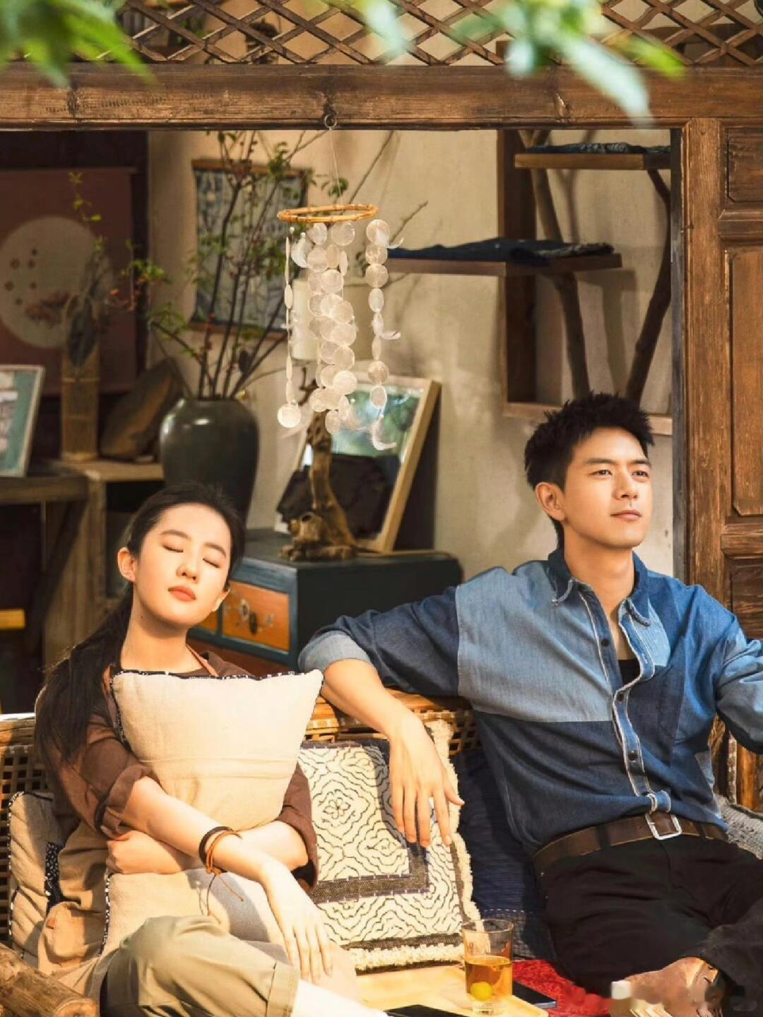 李现是二搭的神 李现二搭战绩太顶！×杨紫《亲爱的》《国色芳华》《锦绣芳华》，×李