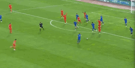 现场球迷来解密，中国国足没有盯防反击的战术吗？[what][what][what