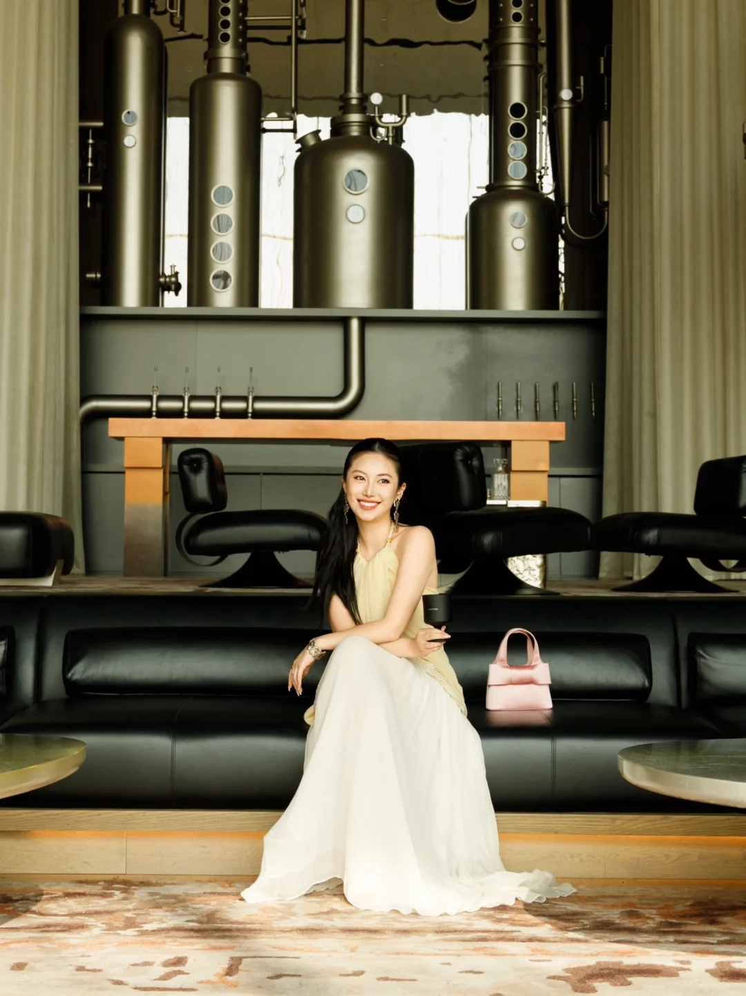 时髦人staycation🍸在这有趣和呼吸一样简单