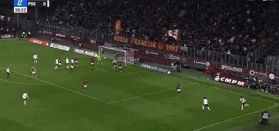 法甲第16轮 梅斯2:3巴黎圣日耳曼贡萨洛·拉莫斯头球破门 
