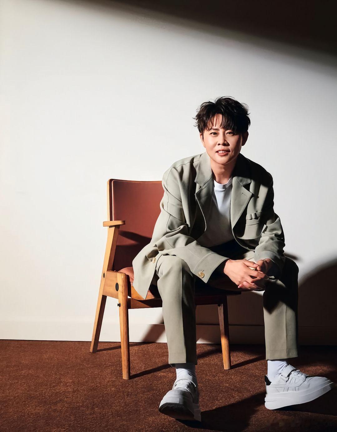 王濛半山腰太拥挤我们山顶见王濛在乘风2026再度道出经典金句，笃定把名次牌放在前