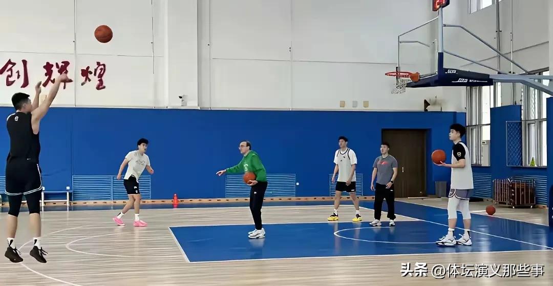很多球迷都在关注经过调整后的辽篮发展状况，这并不是几场比赛简单输赢的结果，而是球