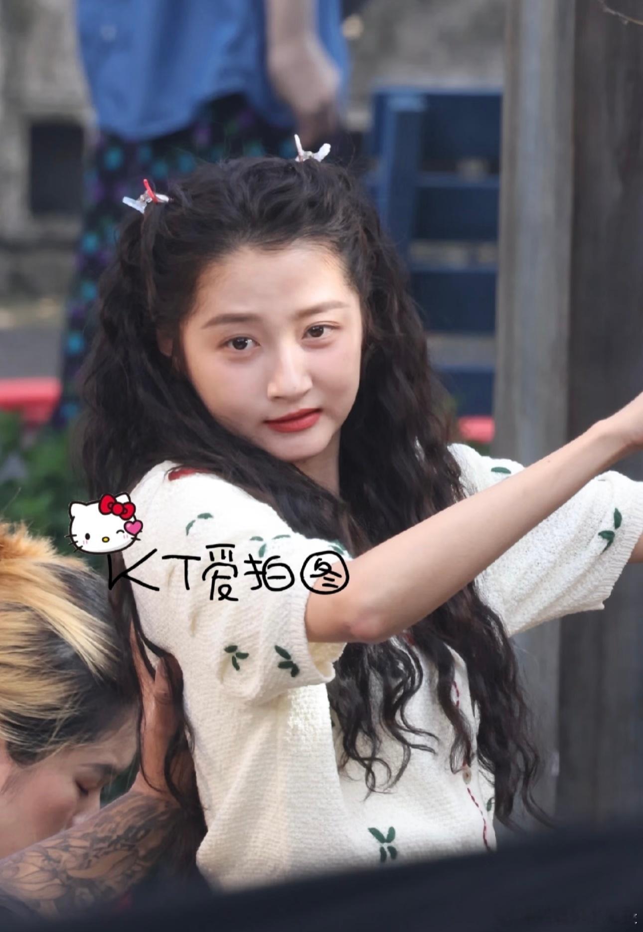 关晓彤真的可爱，长了一张中国式校园文女主的脸 ​​​