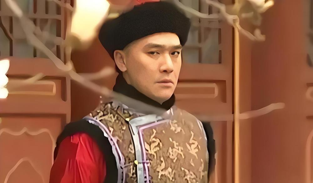 胡玫导演在《雍正王朝》片场，一把撕掉了八王爷的剧本。
她指着刚进组的王绘春说：忘